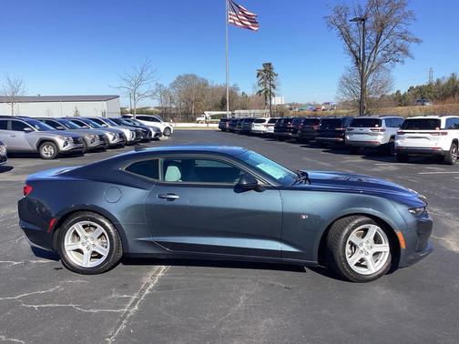 2019 Chevrolet Camaro 1LT