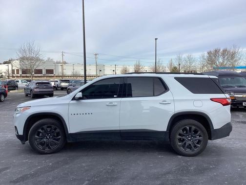 2021 Chevrolet Traverse RS
