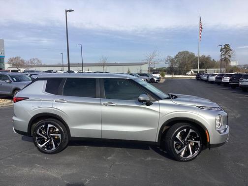 2023 Mitsubishi Outlander SE 2.5 S-AWC