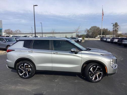 2023 Mitsubishi Outlander SE 2.5 S-AWC