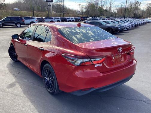 2024 Toyota Camry LE