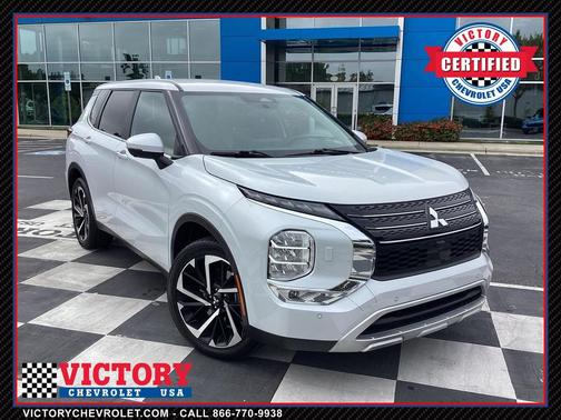 2024 Mitsubishi Outlander SE Black Edition w/Pano Roof S-AWC