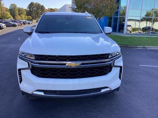 2023 Chevrolet Suburban LS