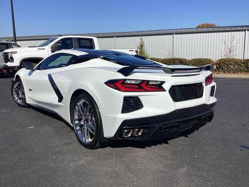 2023 Chevrolet Corvette Stingray w/2LT