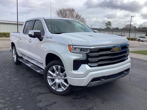2023 Chevrolet Silverado 1500 High Country