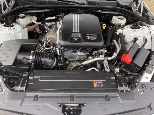 2022 Cadillac CT5 Premium Luxury