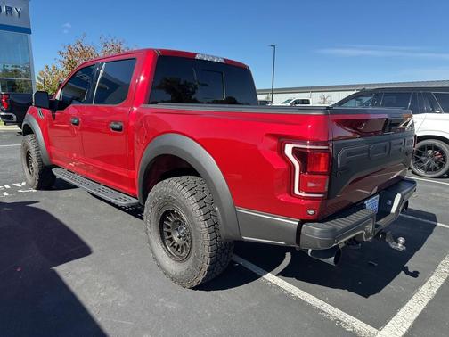 2020 Ford F-150 Raptor