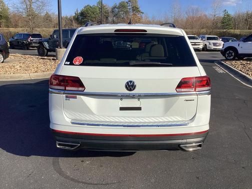 2023 Volkswagen Atlas 2.0T SE