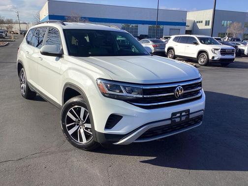 2023 Volkswagen Atlas 2.0T SE