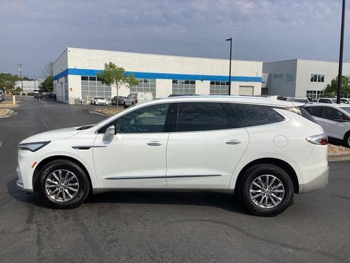 2024 Buick Enclave Premium AWD