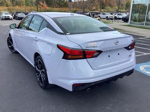 2025 Nissan Altima SR AWD