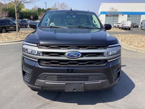 Black Metallic 2024 Ford Expedition Max XLT