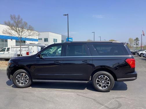 Black Metallic 2024 Ford Expedition Max XLT