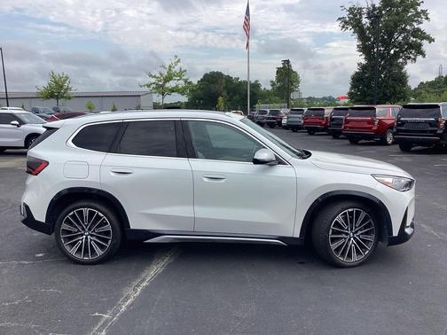 2023 BMW X1 xDrive28i