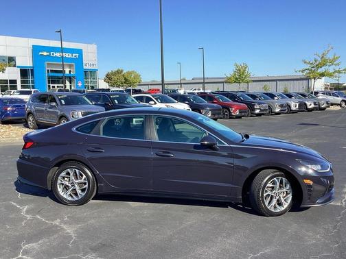 2023 Hyundai SONATA SEL