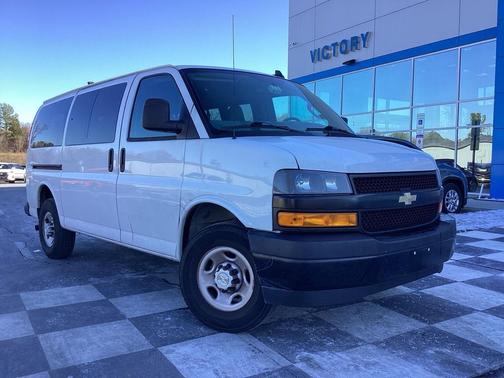 2023 Chevrolet Express 3500 RWD 3500 Regular Wheelbase LS