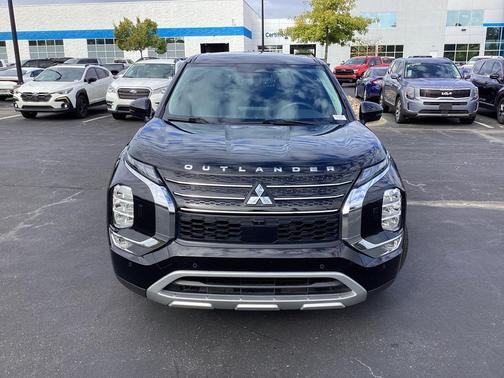 2023 Mitsubishi Outlander PHEV SE S-AWC