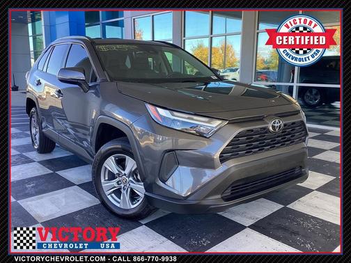 2022 Toyota RAV4 XLE