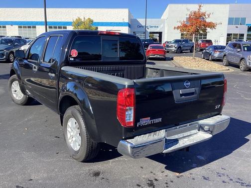 2016 Nissan Frontier SV