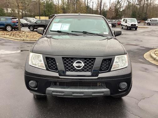 2016 Nissan Frontier SV