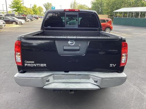 2016 Nissan Frontier SV