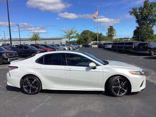 2020 Toyota Camry XSE