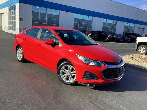 2019 Chevrolet Cruze LS