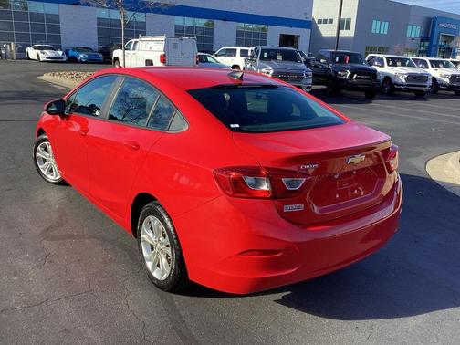 2019 Chevrolet Cruze LS