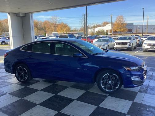 2023 Chevrolet Malibu FWD 1LT