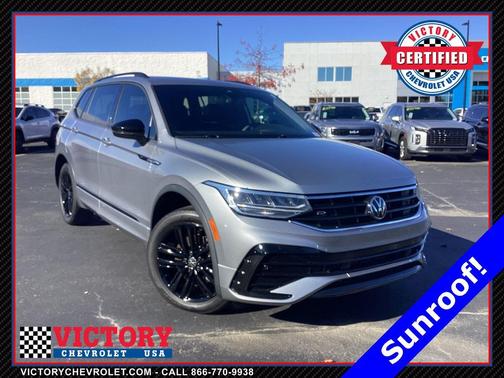 2022 Volkswagen Tiguan 2.0T SE R-Line Black