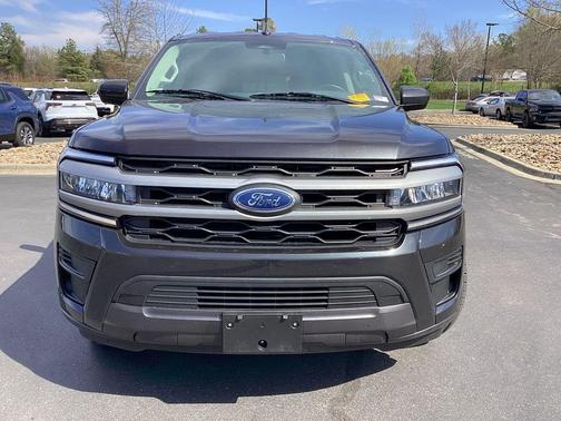 Gray Metallic 2024 Ford Expedition Max XLT