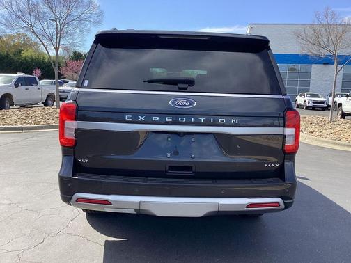 Gray Metallic 2024 Ford Expedition Max XLT