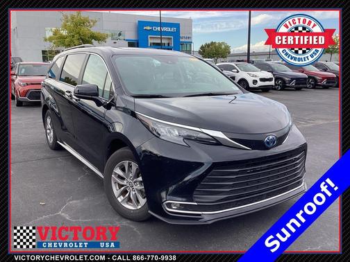 2024 Toyota Sienna XLE 8 Passenger