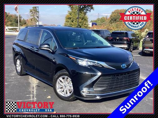 2024 Toyota Sienna XLE