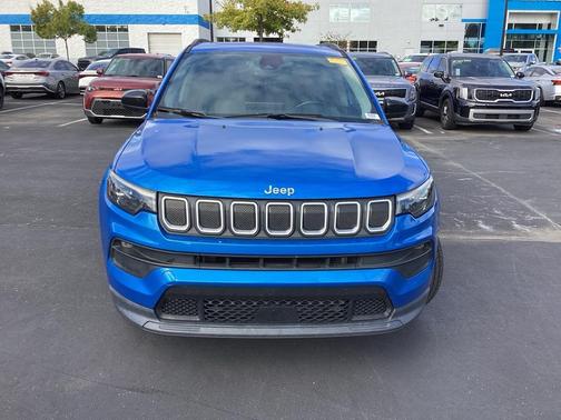 2022 Jeep Compass Latitude Lux
