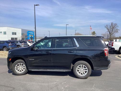 2023 Chevrolet Tahoe LS