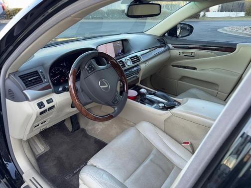 2014 Lexus LS 460 Base