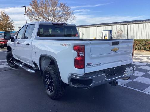 2024 Chevrolet Silverado 2500 LT