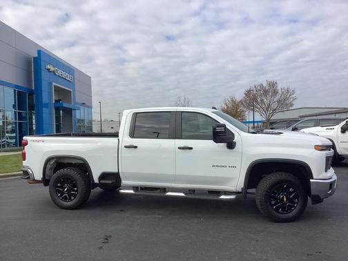 2024 Chevrolet Silverado 2500 LT