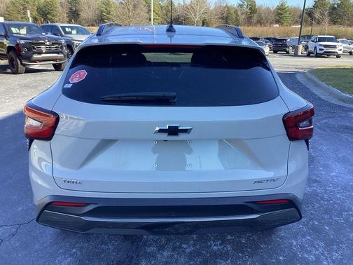 2026 Chevrolet Trax FWD ACTIV