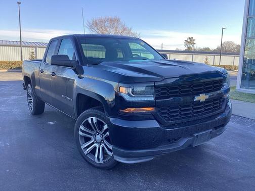 2017 Chevrolet Silverado 1500 Custom