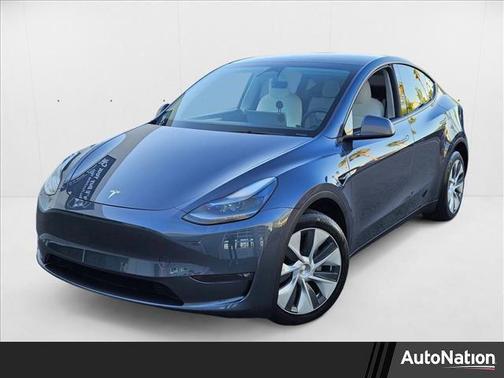 2023 Tesla Model Y Long Range Dual Motor All-Wheel Drive