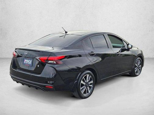 Super Black 2023 Nissan Versa 1.6 S