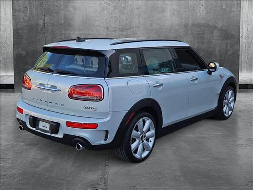 2022 MINI Clubman Cooper S