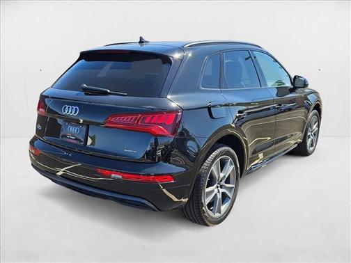 2020 Audi Q5 45 Premium Plus