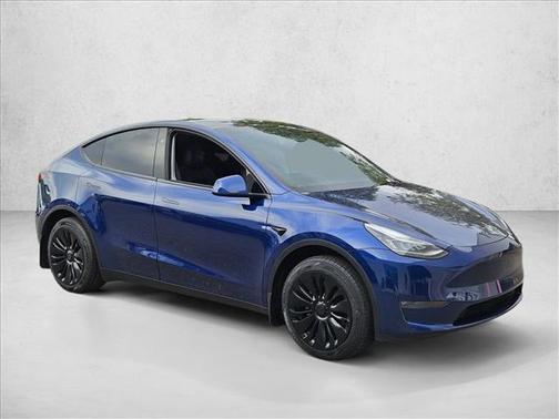 2023 Tesla Model Y Long Range Dual Motor All-Wheel Drive