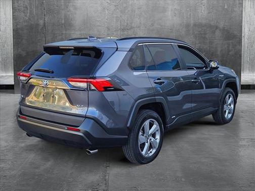 2021 Toyota RAV4 Hybrid XLE Premium