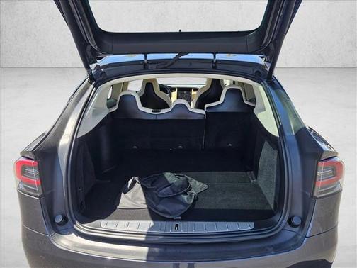 Midnight Silver Metallic 2018 Tesla Model X 75D