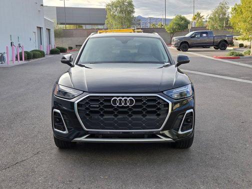 2022 Audi Q5 45 S line Premium