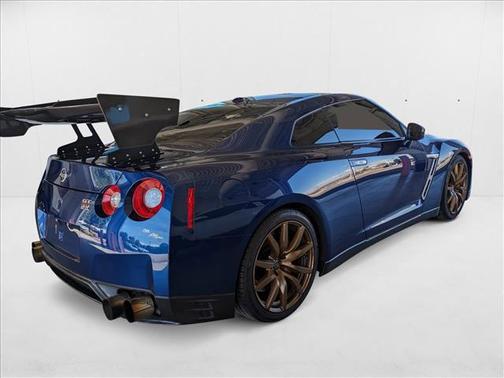 2015 Nissan GT-R Premium
